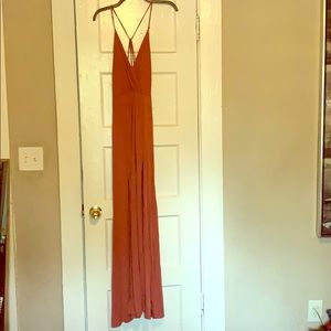 Sexy Spring Maxi dress 🌸